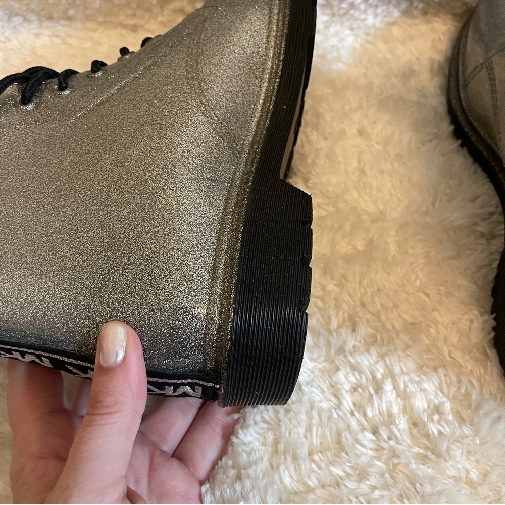 Michael Kors Tavie Flat Rain Bootie Silver Lace-up Rubber Booties - size 9 - Picture 6 of 10